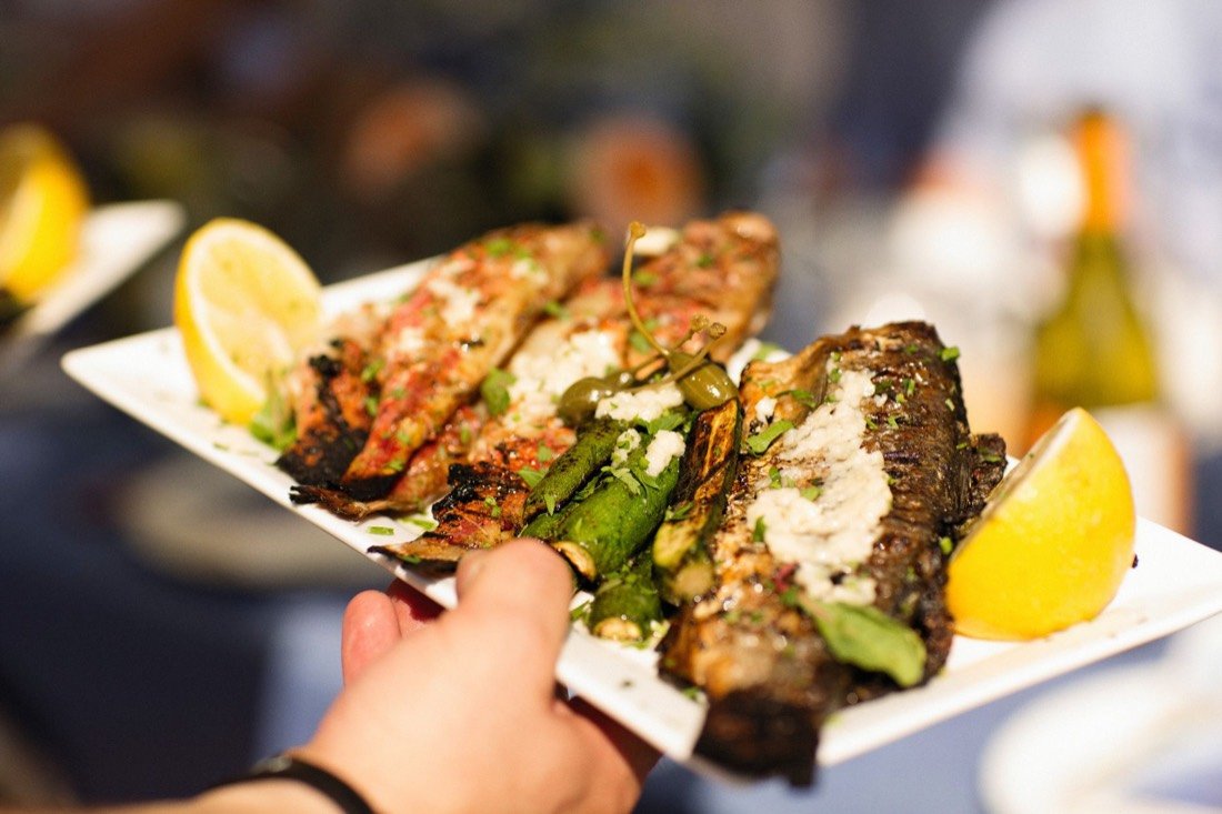 Pesce alla griglia con limone
